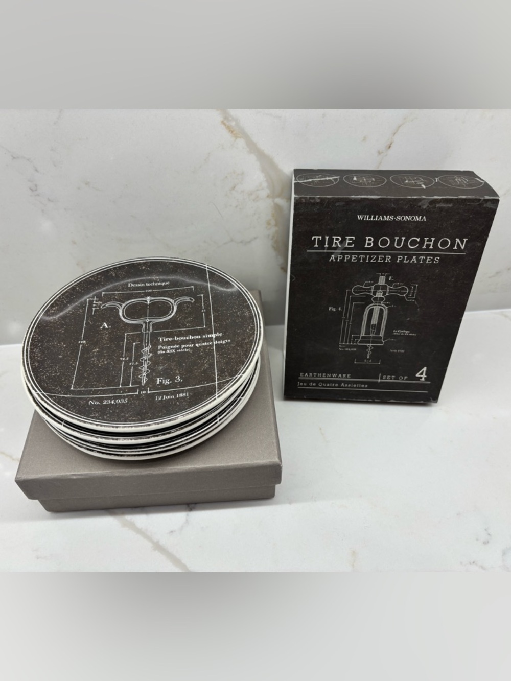 New Set of 4 Williams Sonoma Black & White Tire Bouchon Appetizer Plate Set 2011